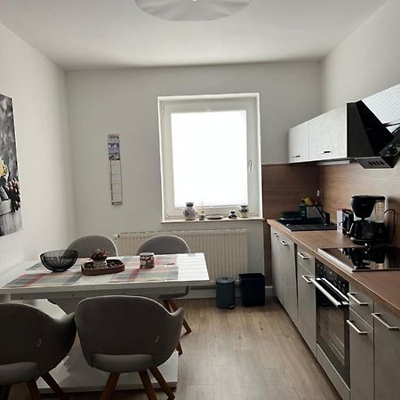 Sehr Schoene Wohnung,Komplett Neu Eingerichtet Limabach - Oberfrohna Extérieur photo