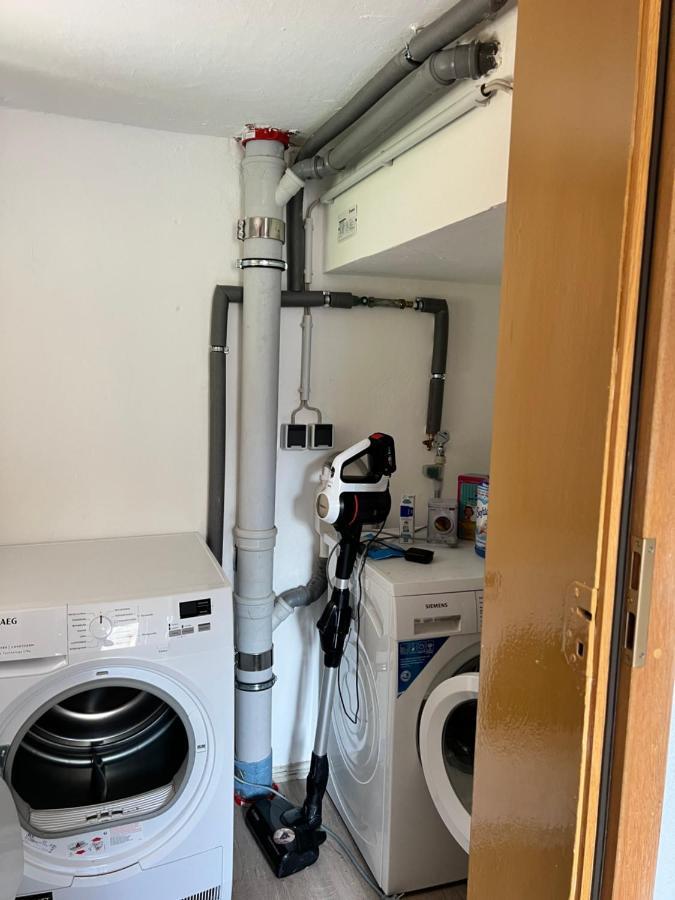 Sehr Schoene Wohnung,Komplett Neu Eingerichtet Limabach - Oberfrohna Extérieur photo
